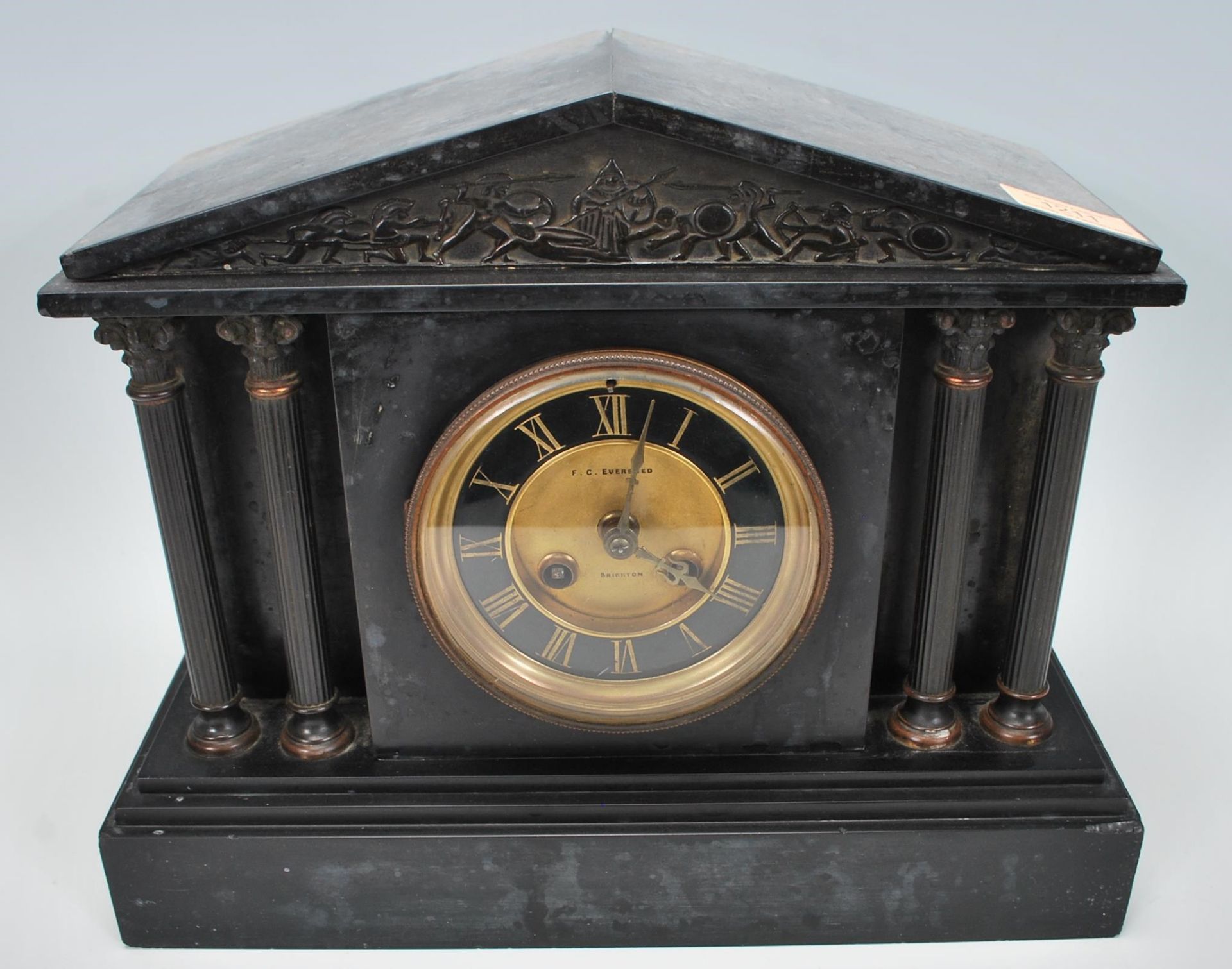 A Victorian 19th century marble & slate mantel clock. Inset brass 8 day movement with gilded chapter - Image 3 of 8