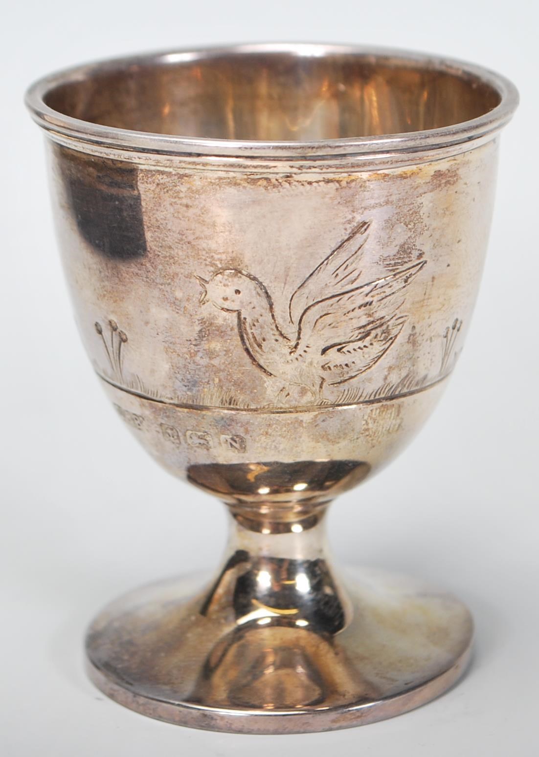 A silver hallmarked engraved child's egg cup and spoon christening set, the spoon and cup each chase - Image 3 of 8