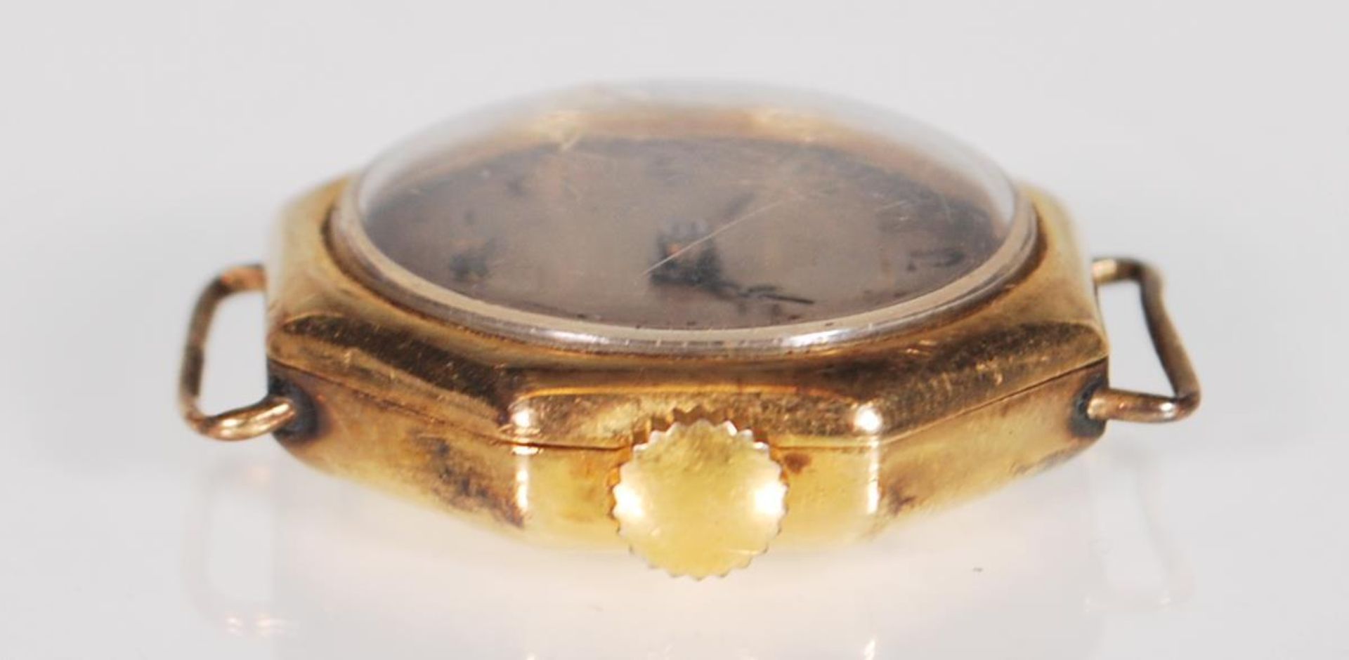 An early 20th Century 18ct gold hallmarked ladies cocktail watch, octagonal face with Arabic numeral - Bild 3 aus 5