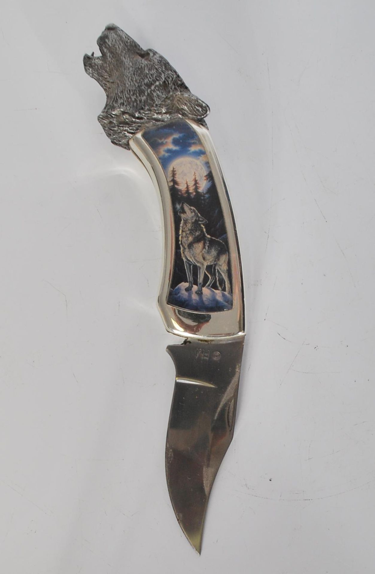 A group of seven Franklin Mint Collectors Knives. The knives include Dracula, a wolf example, - Bild 4 aus 8