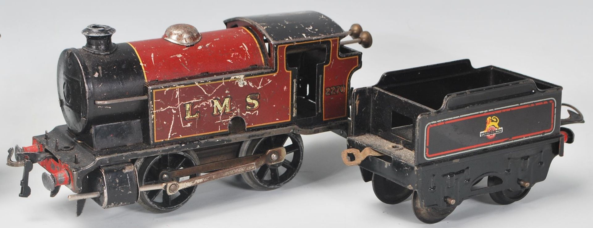 A good collection of vintage 20th Century Hornby by Meccano 00 gauge train set model railway - Bild 5 aus 9