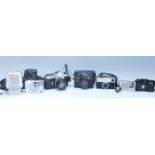 A collection of vintage and later cameras to include a Asahi Pentax Spotmatic 2667559 within