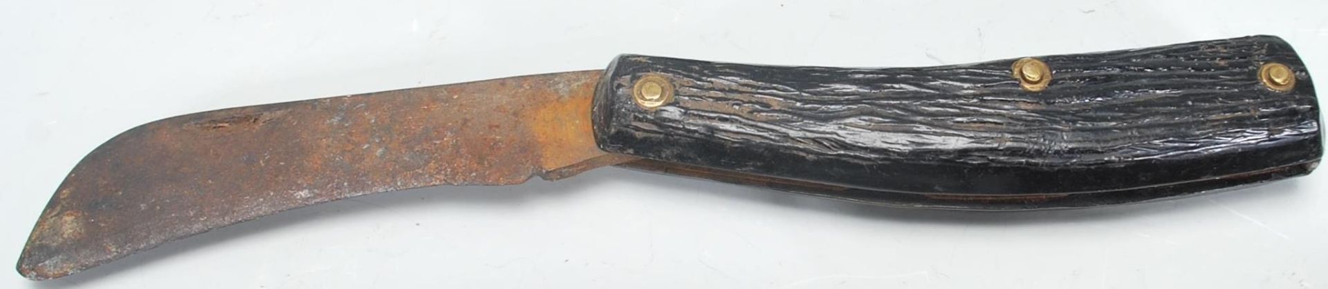 A military issue Warriss of Sheffield pocket knife marked 1953 with broad arrow and Oil the - Bild 5 aus 9