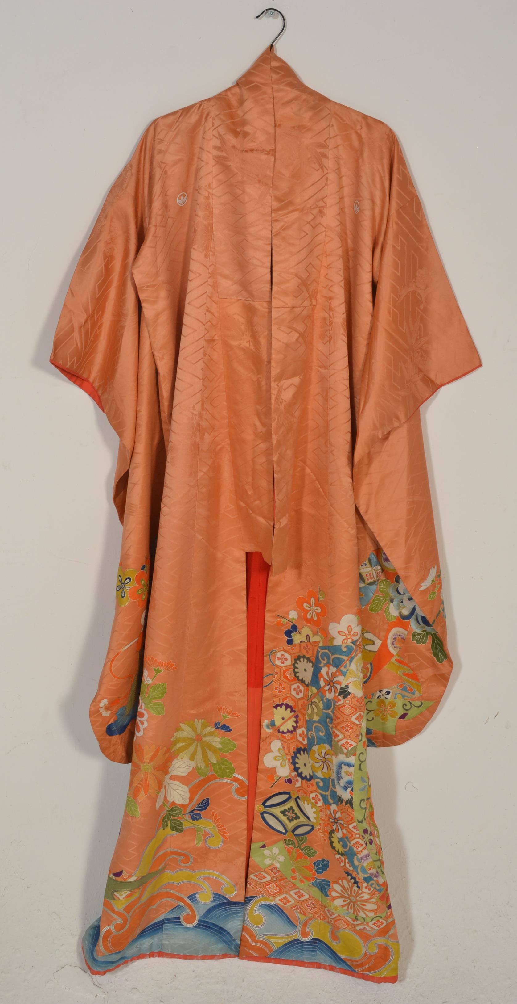 A vintage mid 20th Century 1950's Japanese silk Ki - Image 3 of 8