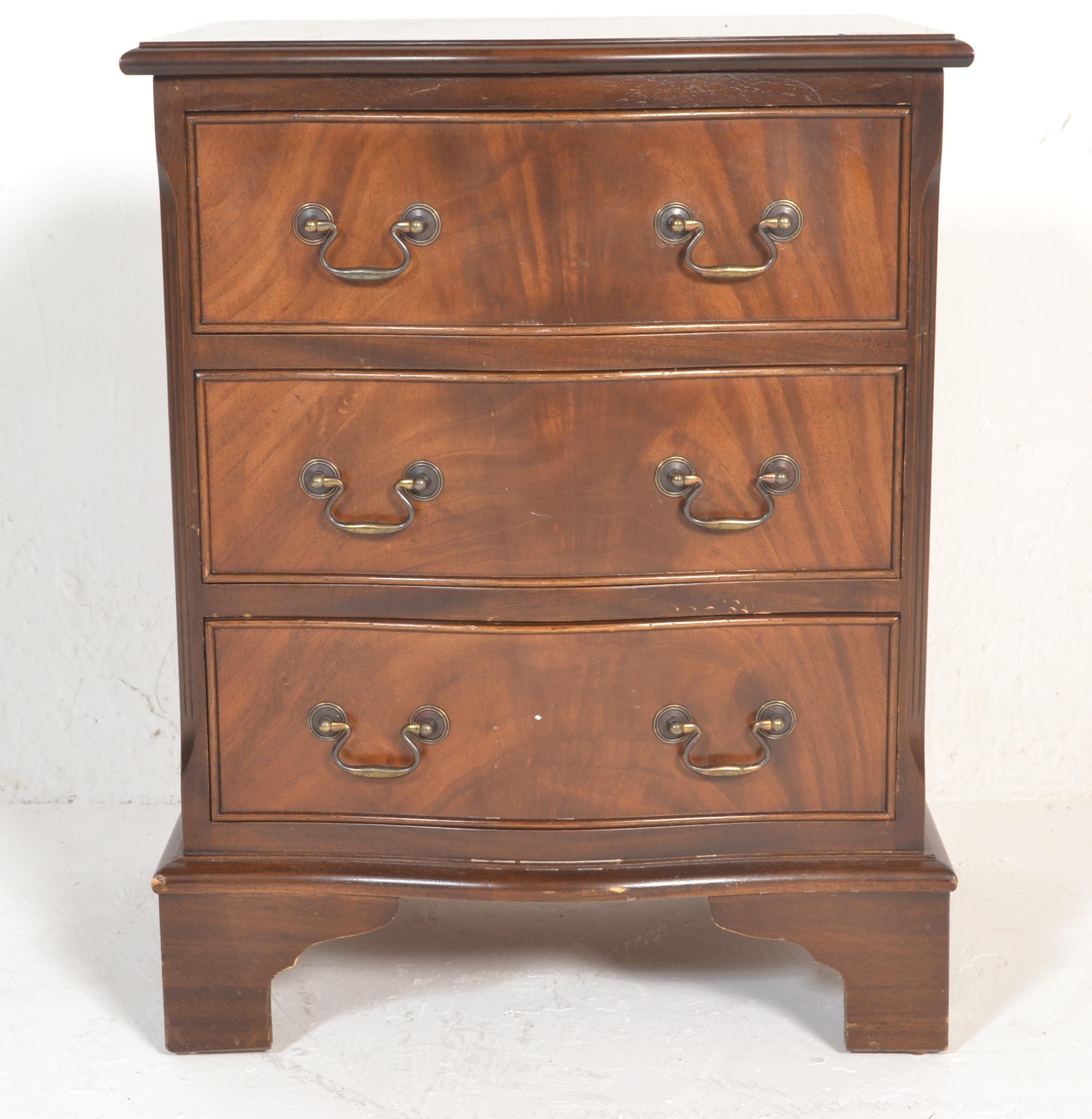 A 20th Century mahogany Regency revival chest of d