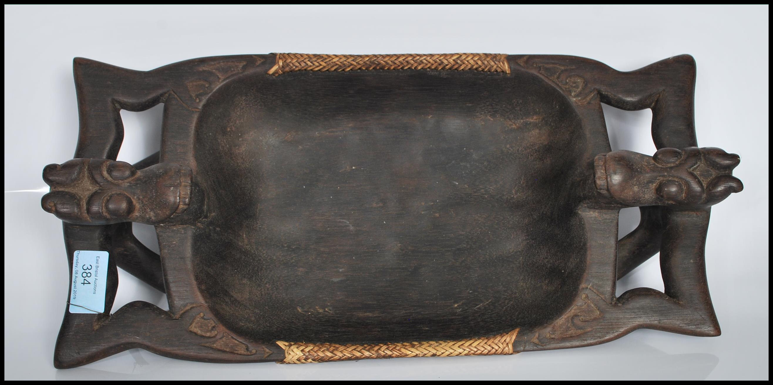 A 20th Century carved African hardwood tribal tray - Image 5 of 8