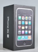 Apple iPhone 3GS 16GB O2 in original box with char