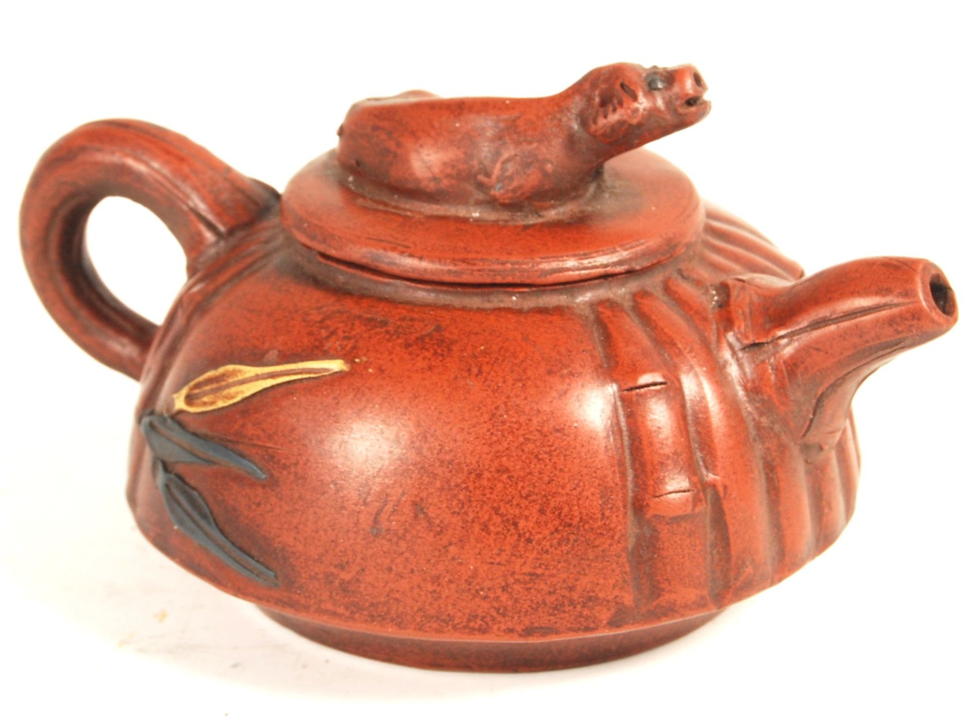 19TH CENTURY CHINESE YIXING POTTERY TEAPOT - Image 3 of 7