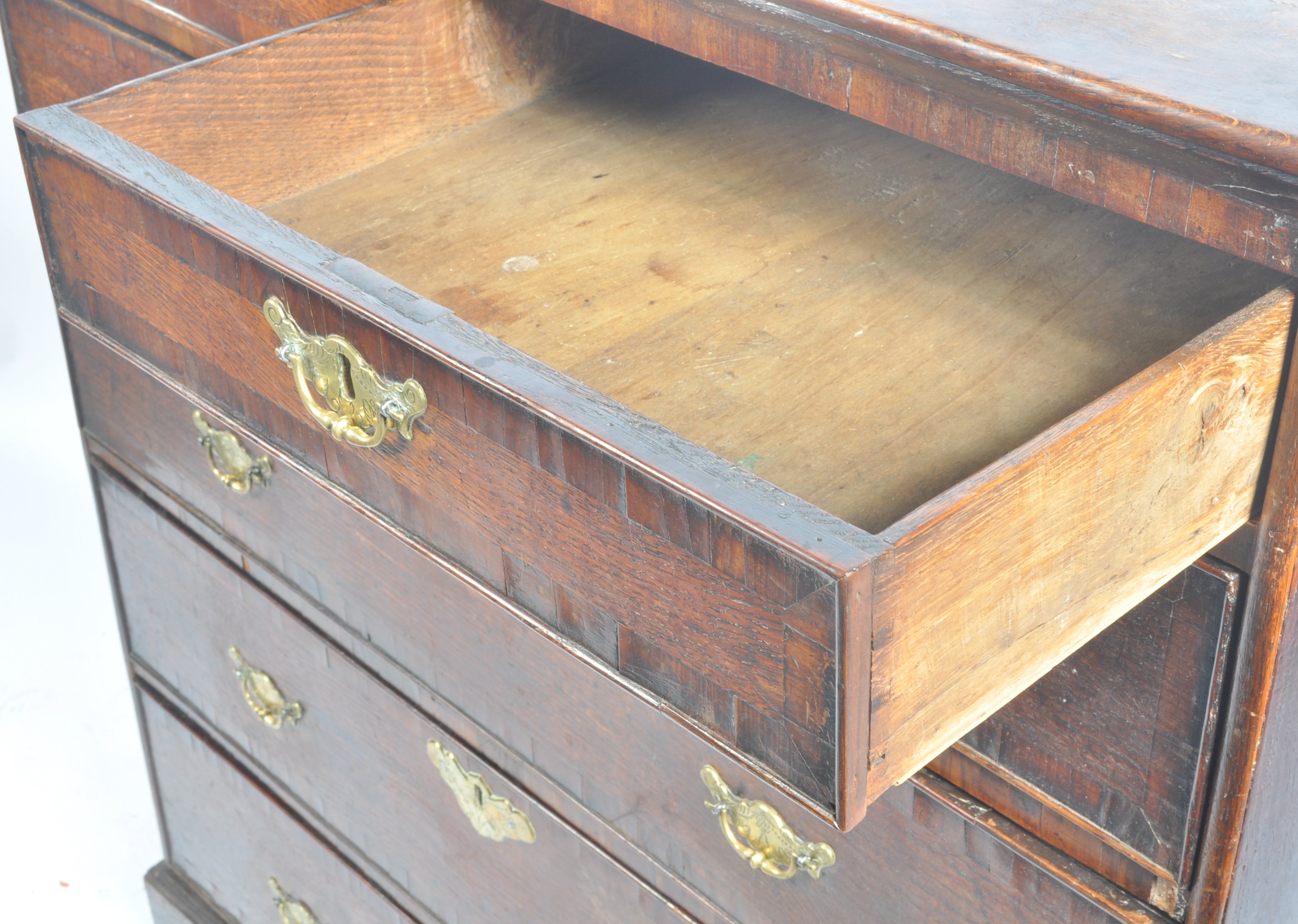 18TH CENTURY ENGLISH OAK TWO OVER FOUR CHEST OF DRAWERS - Image 6 of 6