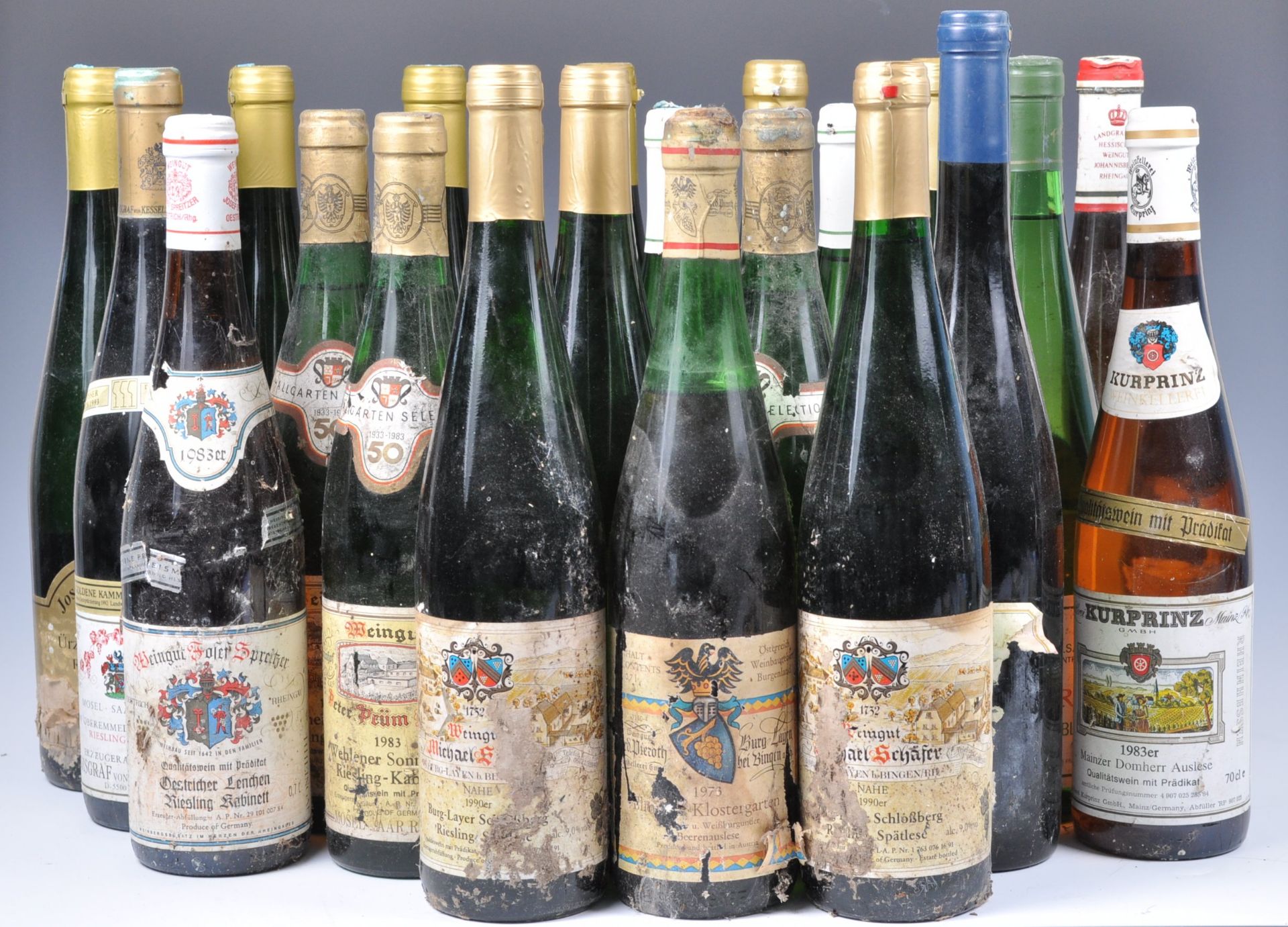 LARGE COLLECTION OF 25X BOTTLES OF GERMAN WINE