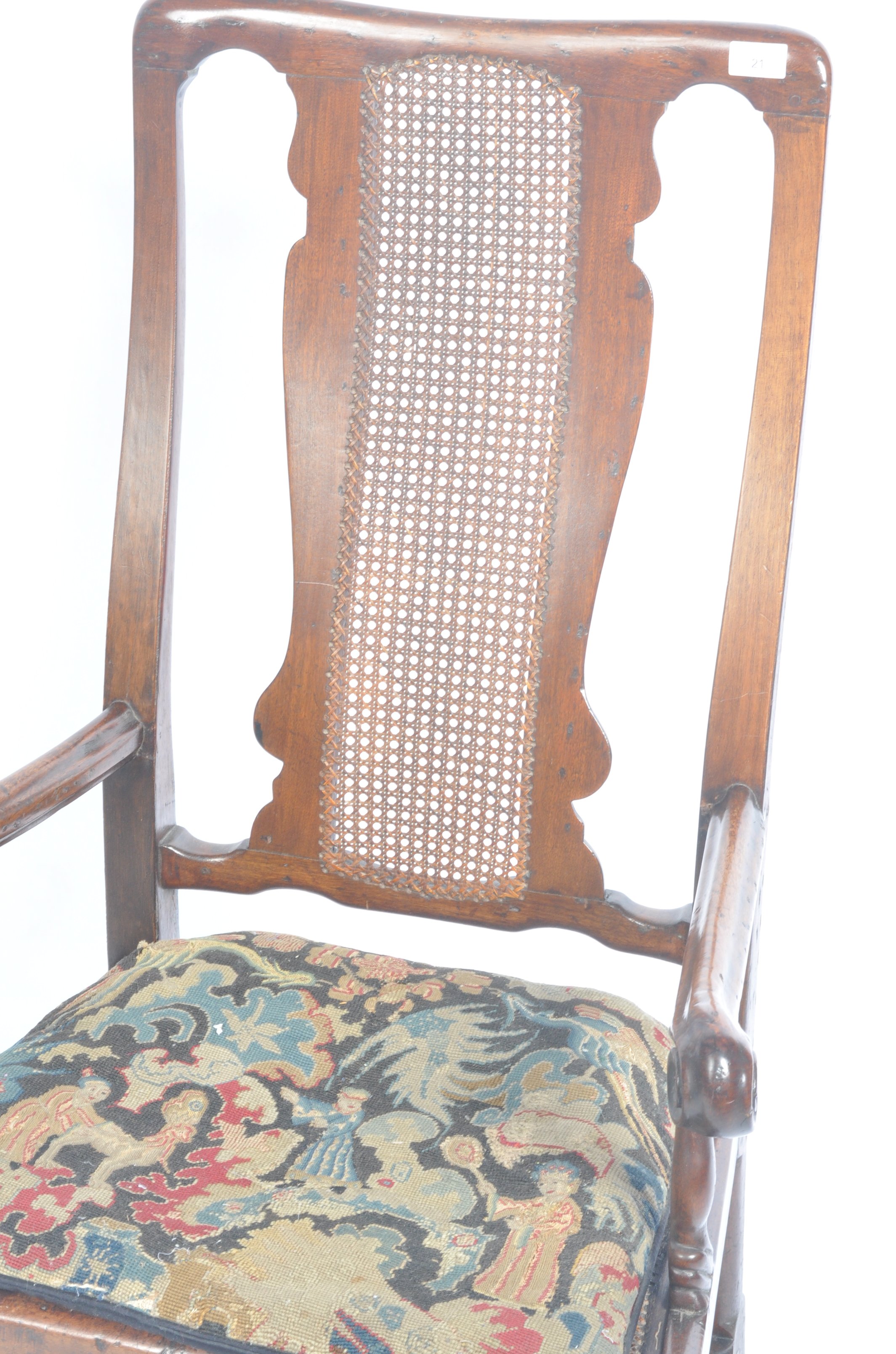 EARLY 18TH CENTURY GEORGIAN WALNUT ARM CHAIR - Image 2 of 7