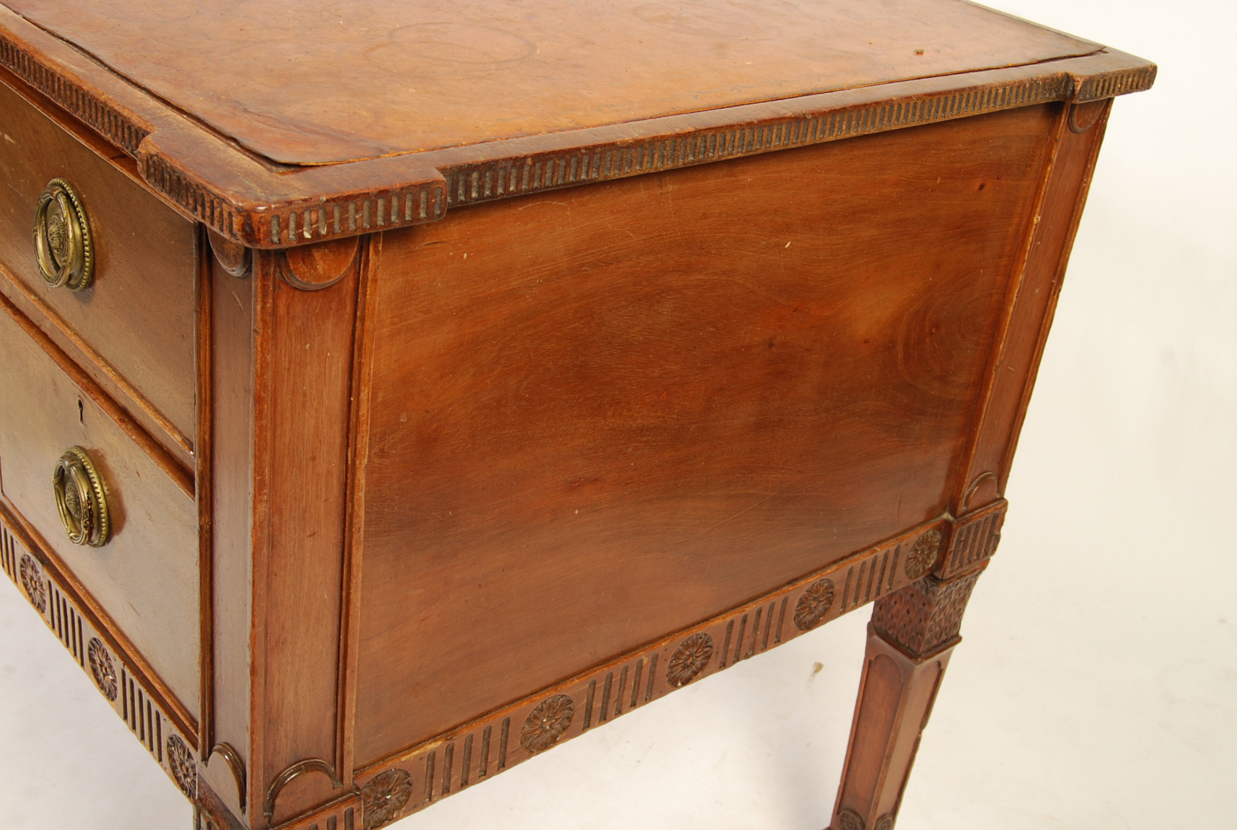 CHIPPENDALE REVIVAL LEATHER AND MAHOGANY DESK - Image 4 of 7