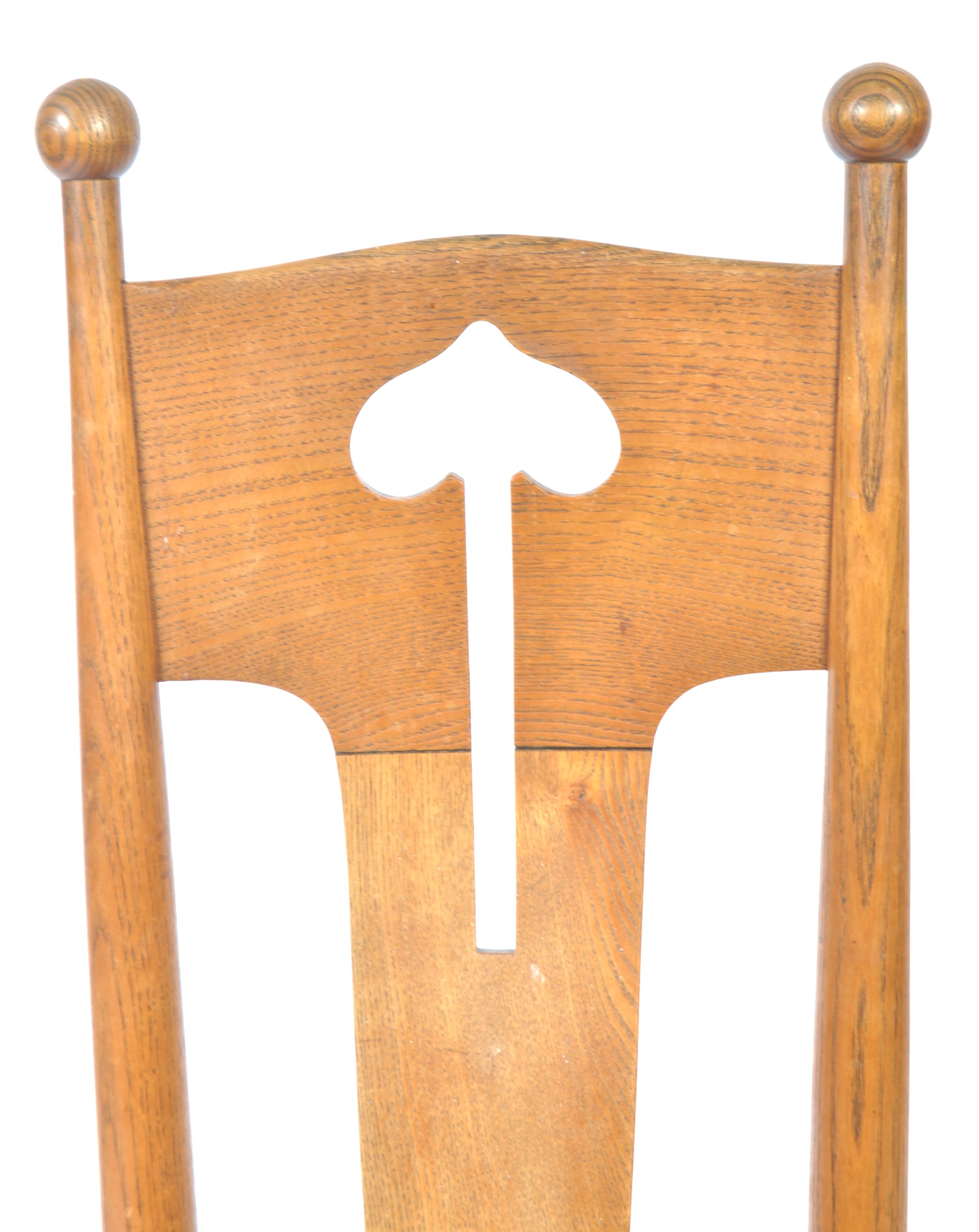 PAIR OF ANTIQUE ARTS AND CRAFTS OAK SIDE / DINING CHAIRS - Image 4 of 5