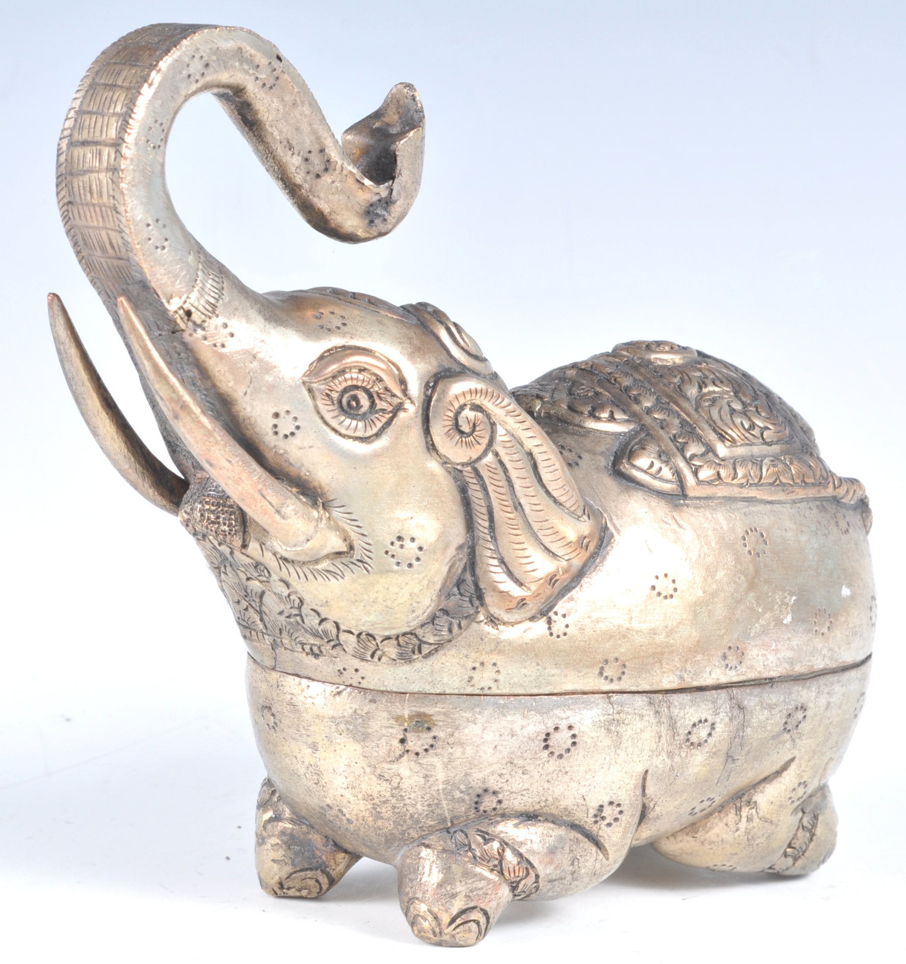 EARLY 20TH CENTURY CAMBODIAN WHITE METAL ELEPHANT BETEL BOX