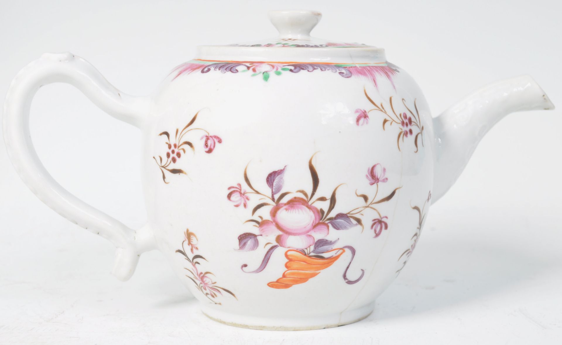 18TH CENTURY CHINESE ANTIQUE PORCELAIN TEAPOT