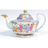 EARLY 19TH CENTURY CHINESE CANTON FAMILLE ROSE TEAPOT