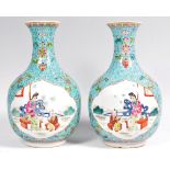 PAIR OF EARLY 20TH CENTURY CHINESE REPUBLIC PERIOD VASES