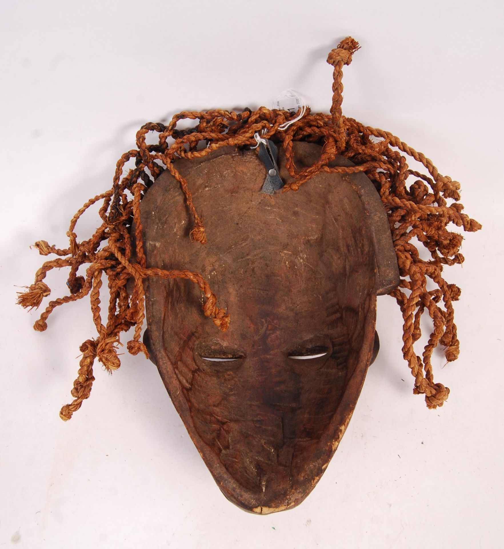 AFRICAN CHOKWE ( TCHOKWE ) CONGO DRC CARVED TRIBAL MASK - Bild 3 aus 4