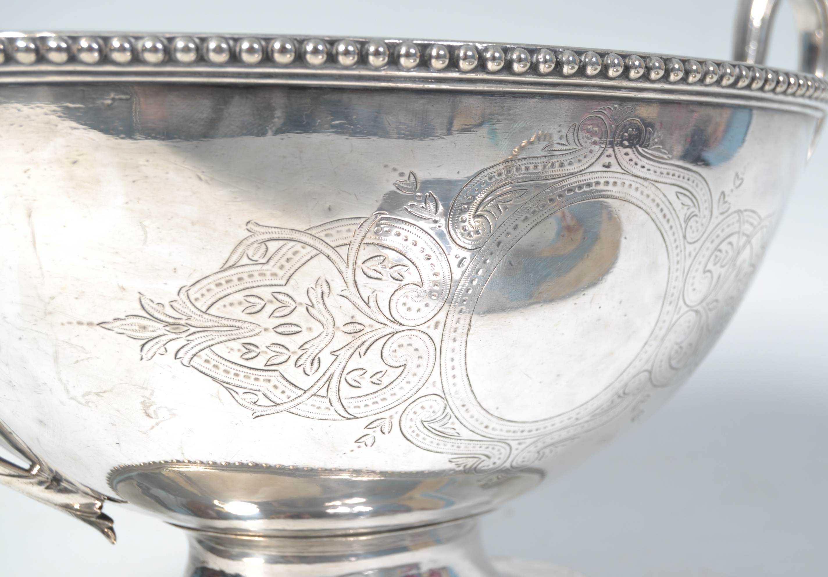 STUNNING 19TH CENTURY SILVER PLATED LARGE TUREEN - Image 4 of 6
