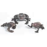 COLLECTION OF JAPANESE MEIJI BRONZE FROG AND TOAD FIGURINES