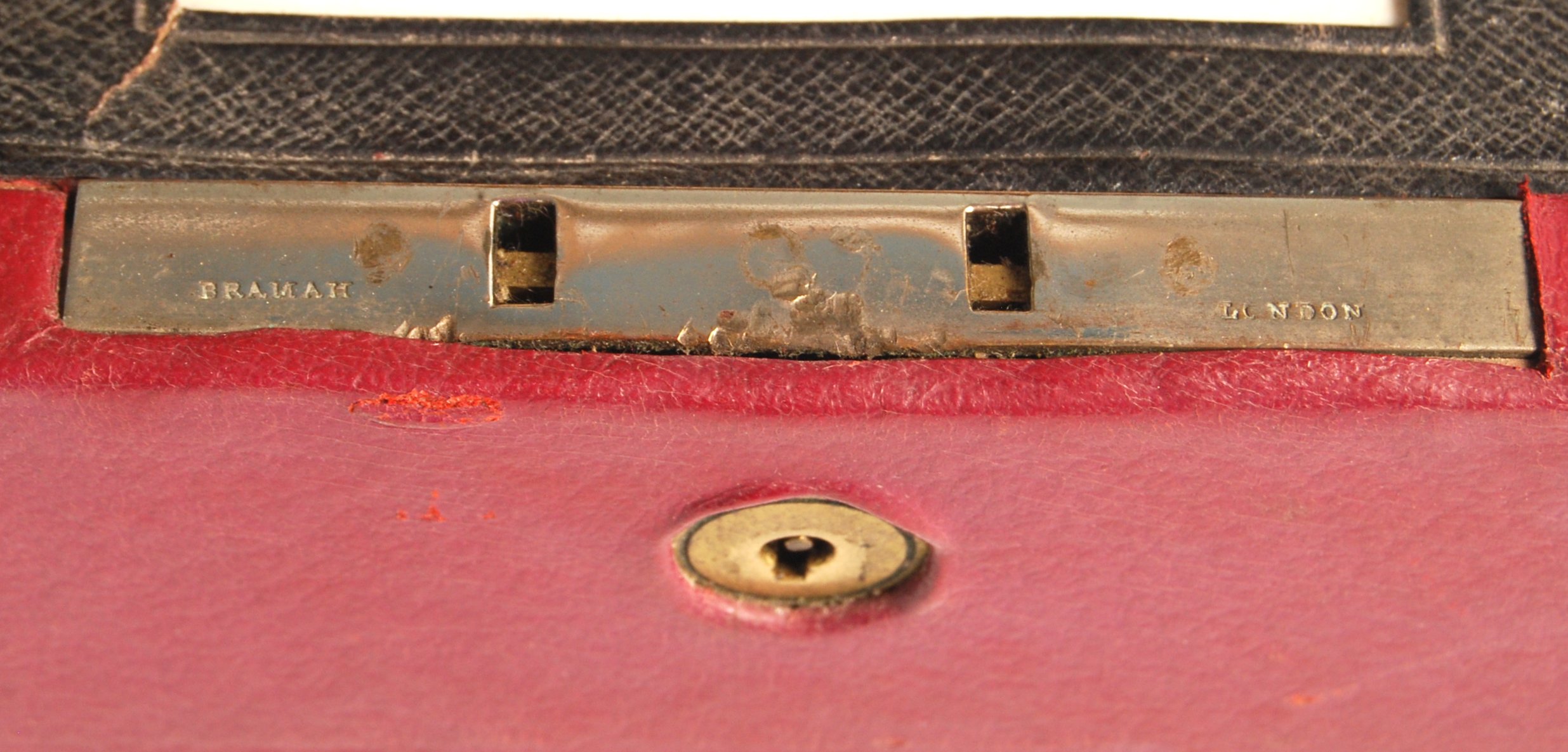 EARLY 20TH CENTURY PURPLE LEATHER WRITING SLOPE BOX - Image 11 of 11