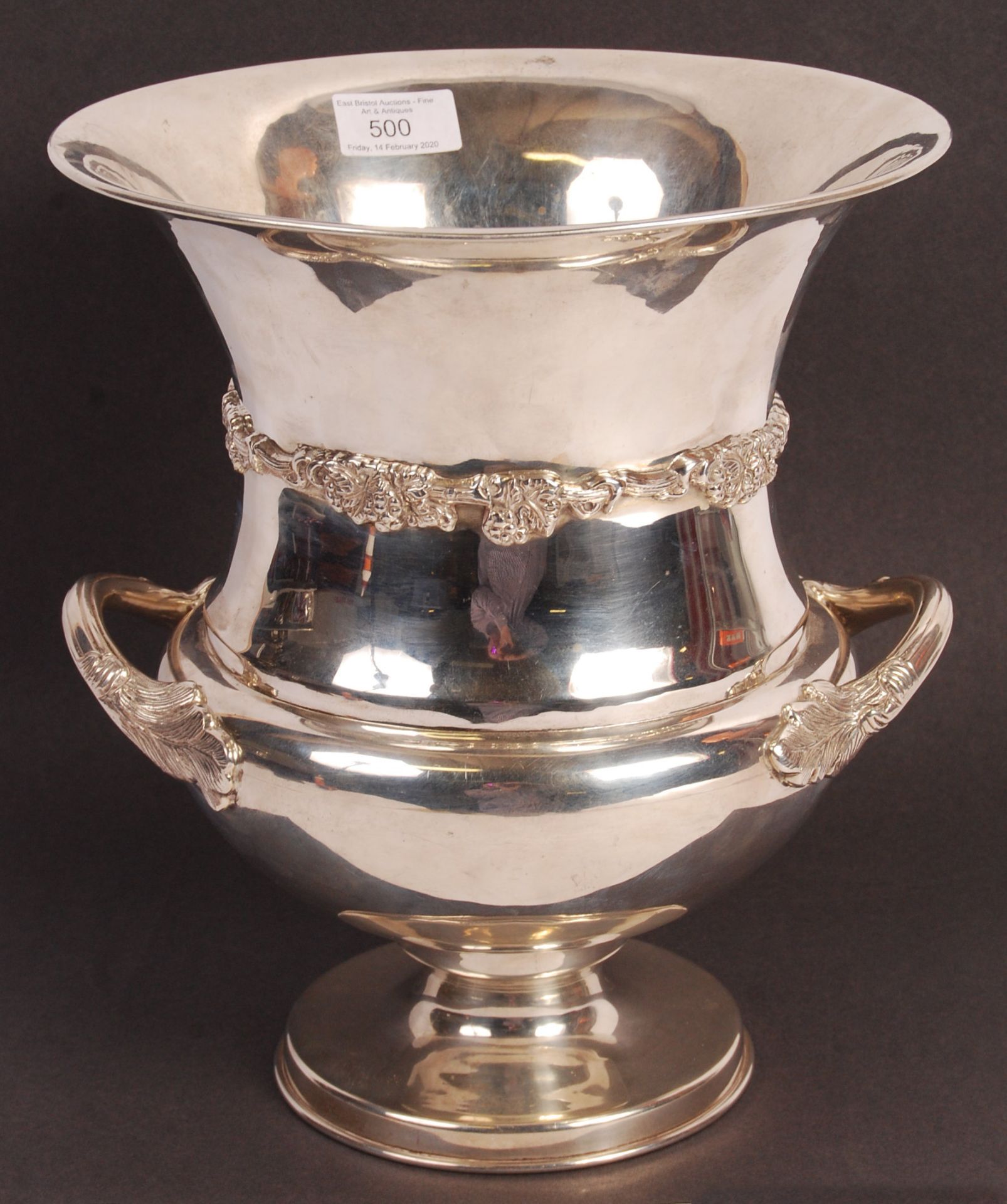 LARGE STERLING SILVER CHAMPAGNE BUCKET WITH LEAF AND VINE DECORATION - Image 2 of 5