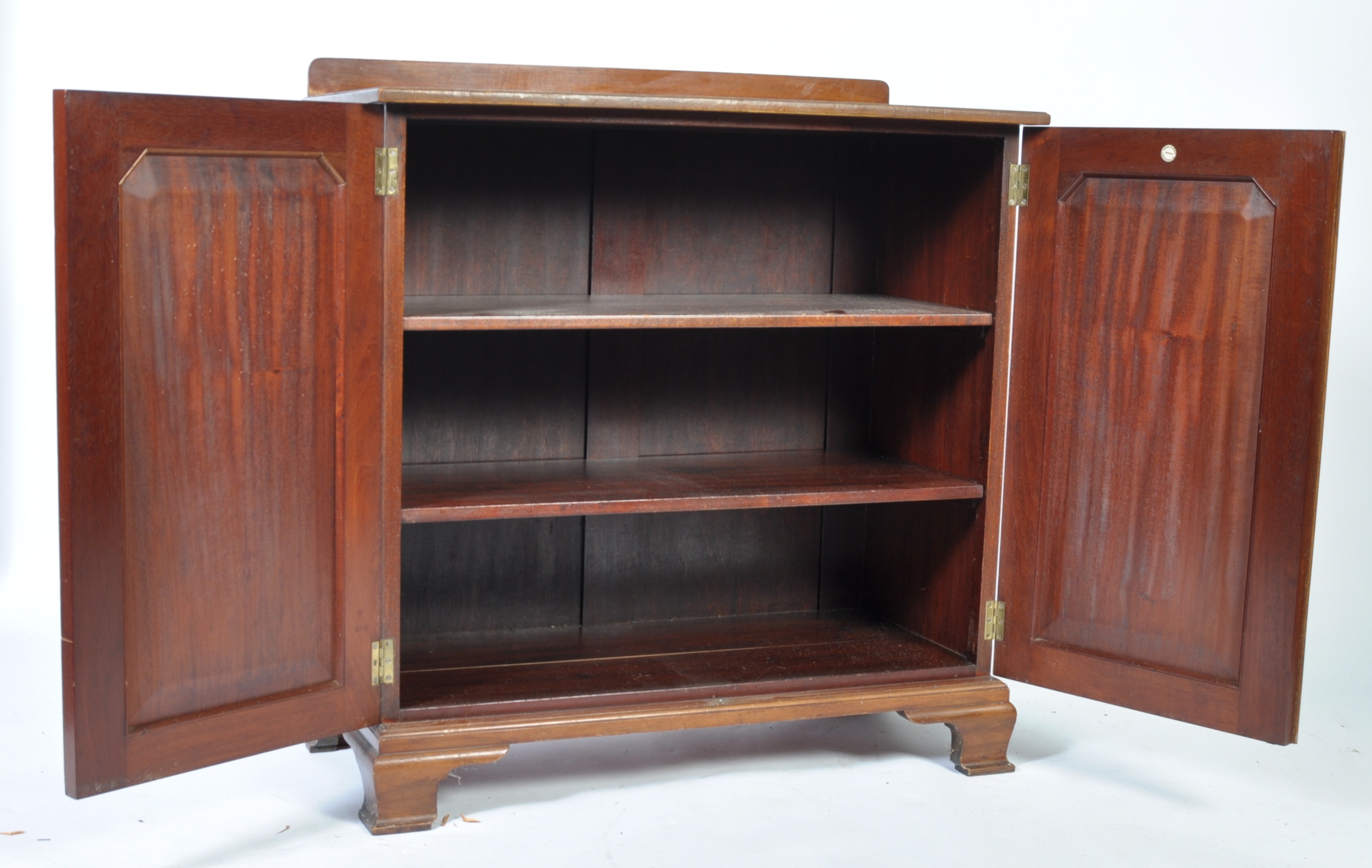 RARE HEAL & SON OF LONDON MAHOGANY SIDE CABINET - Image 4 of 7