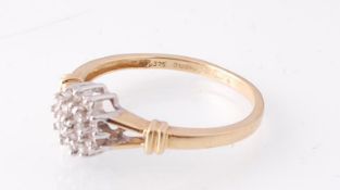 9CT GOLD LONDON HALLMARKED DIAMOND CLUSTER RING