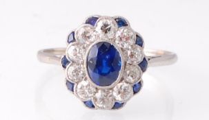 An Early 20th Century Platinum Sapphire & Diamond Ring