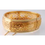 An 18ct gold French Bangle