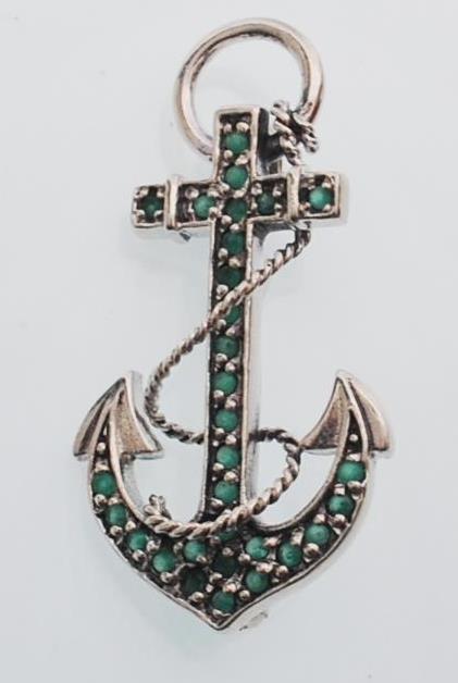 A sterling silver brooch in the form of an anchor set throughout with round cut emeralds. Gross - Image 2 of 5