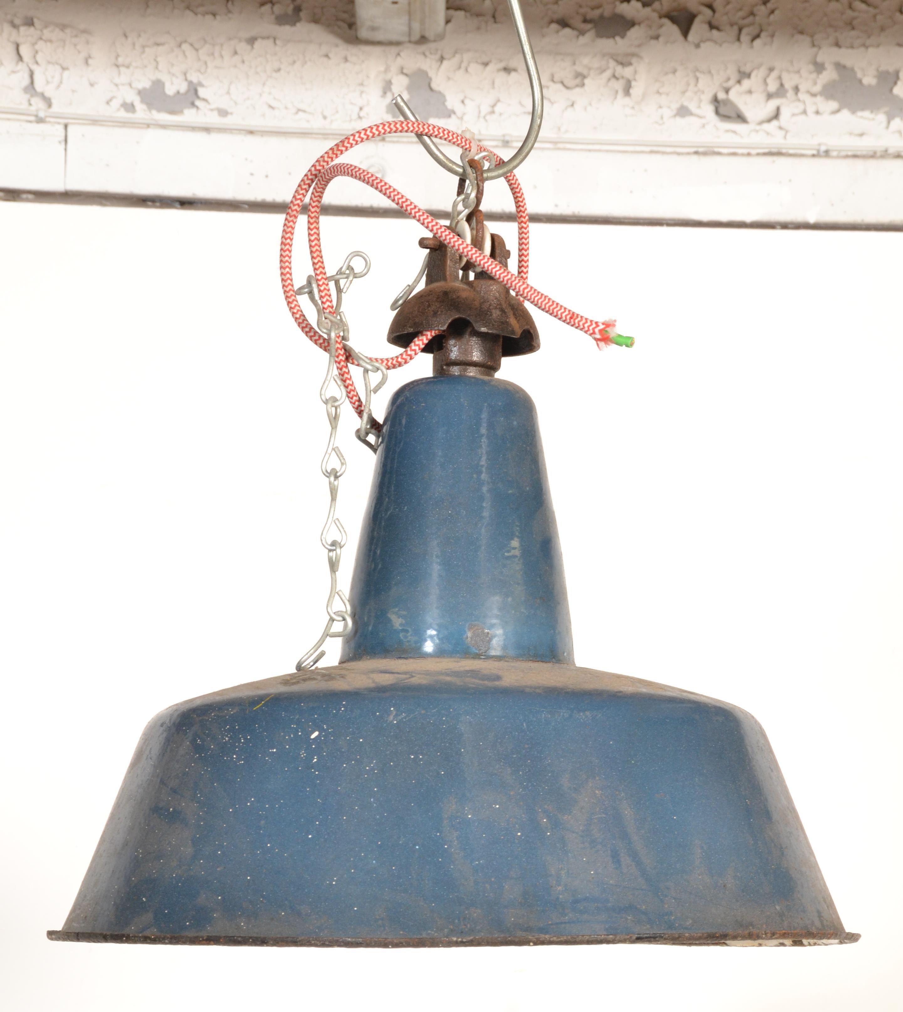 A pair of large Industrial factory enamelled metal ufo - space age pendant shades. Each in - Image 2 of 4