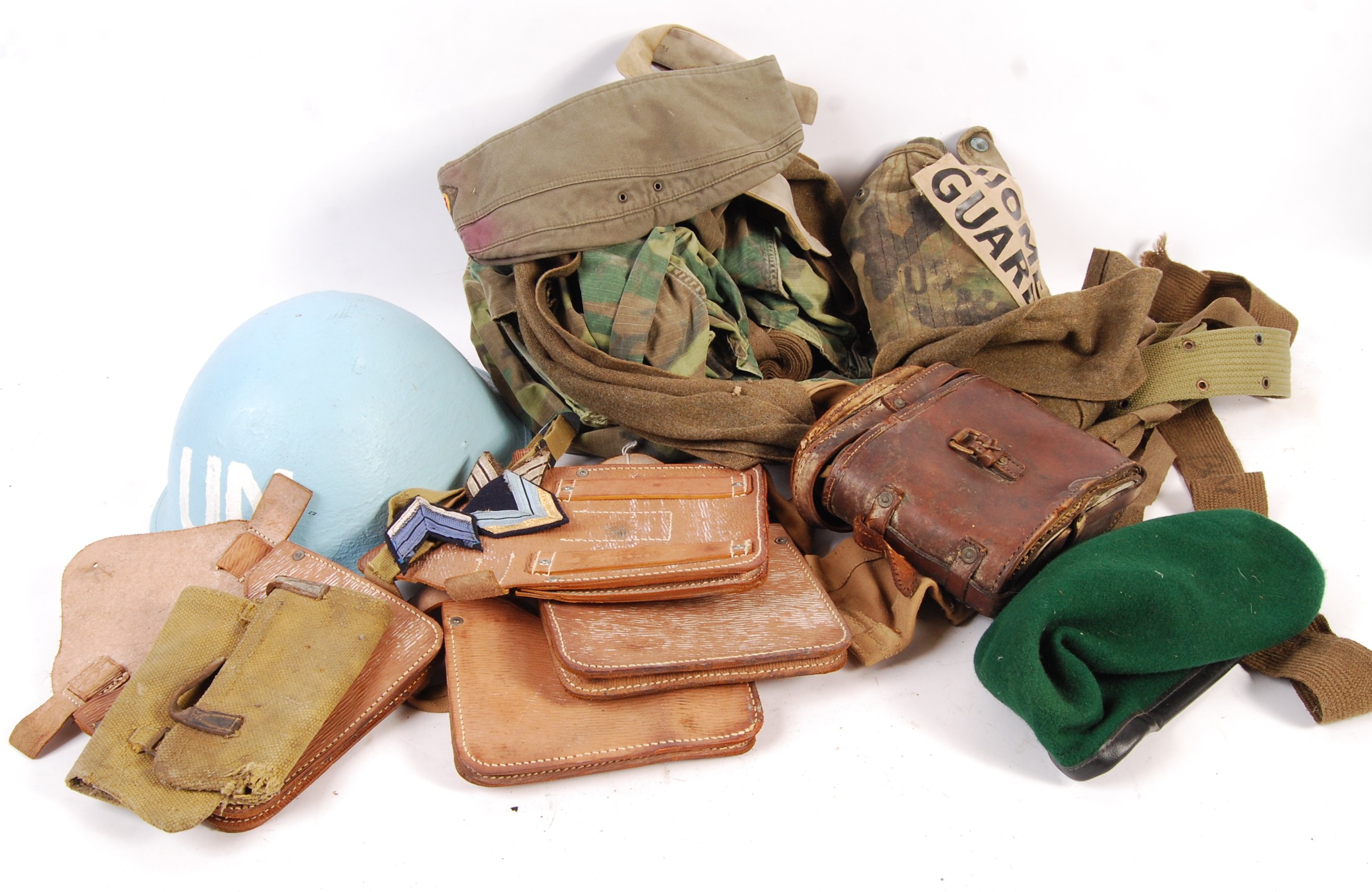 COLLECTION OF ASSORTED WWII & LATER UNIFORM ITEMS