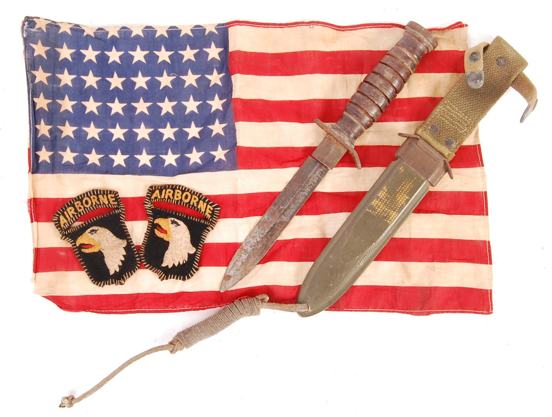 COLLECTION OF WWII US ARMY / AIRBORNE RELATED ITEM