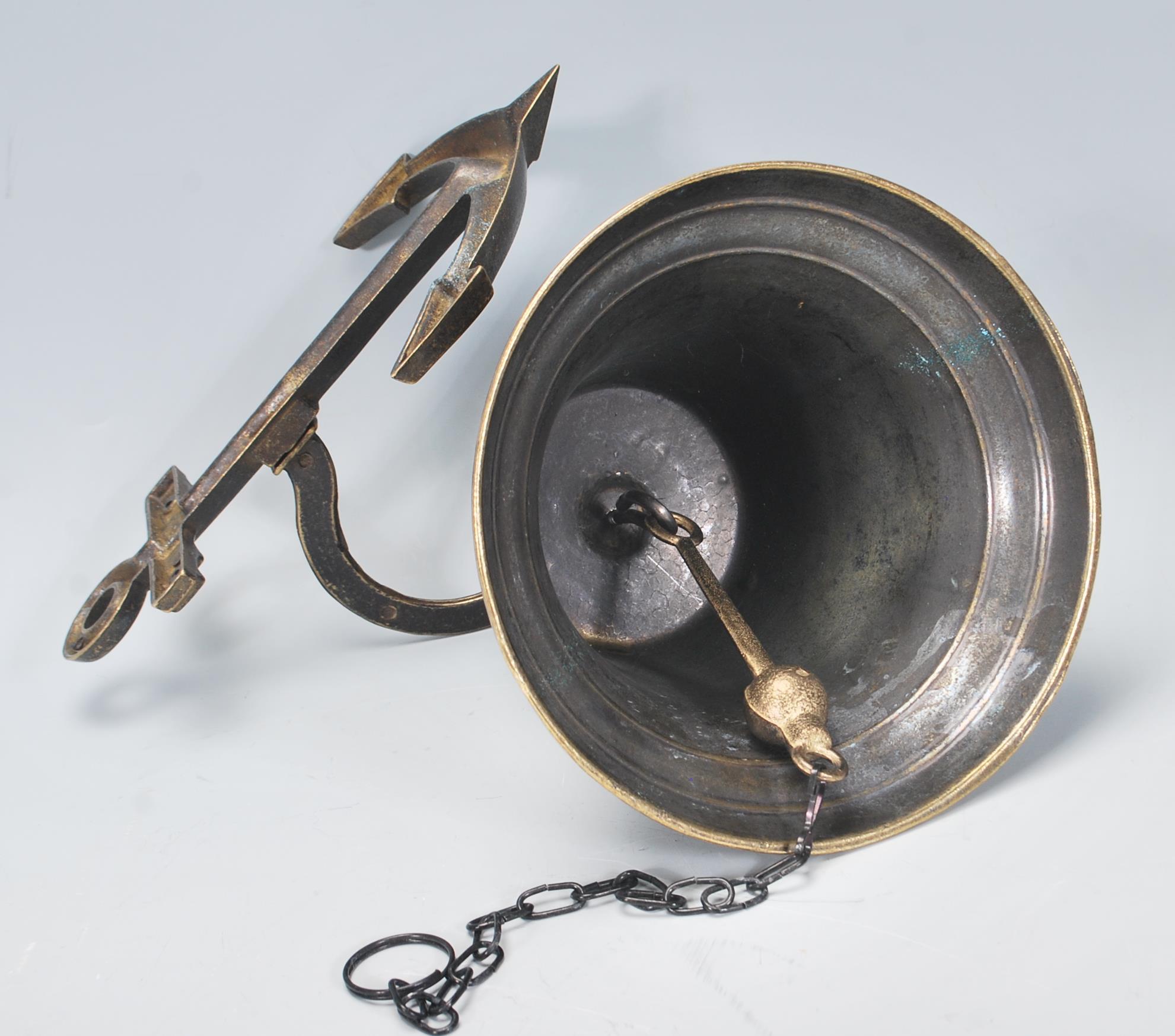 A contemporary novelty brass ships bell / front do - Image 5 of 5
