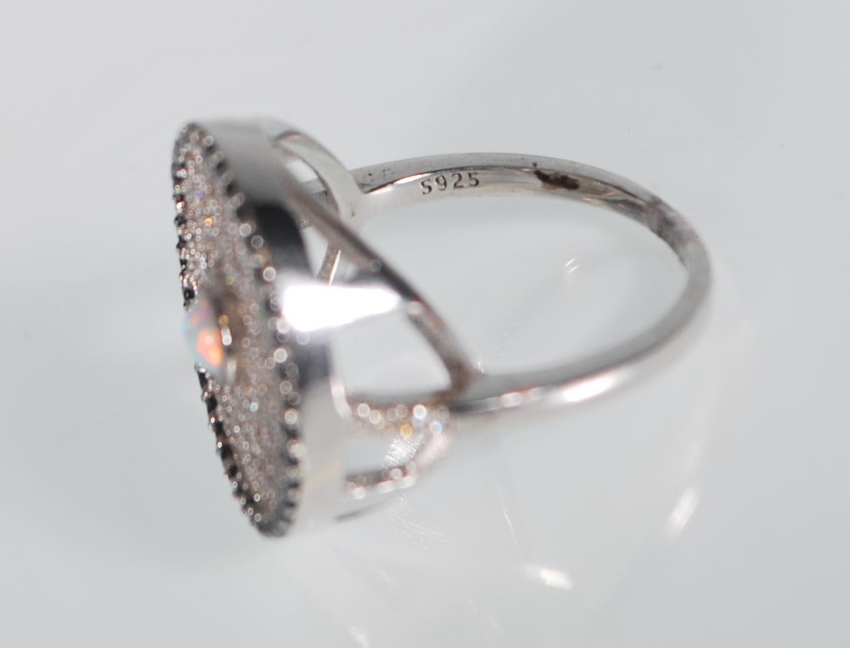 A stamped 925 silver ring. The centre stone is an - Image 6 of 6