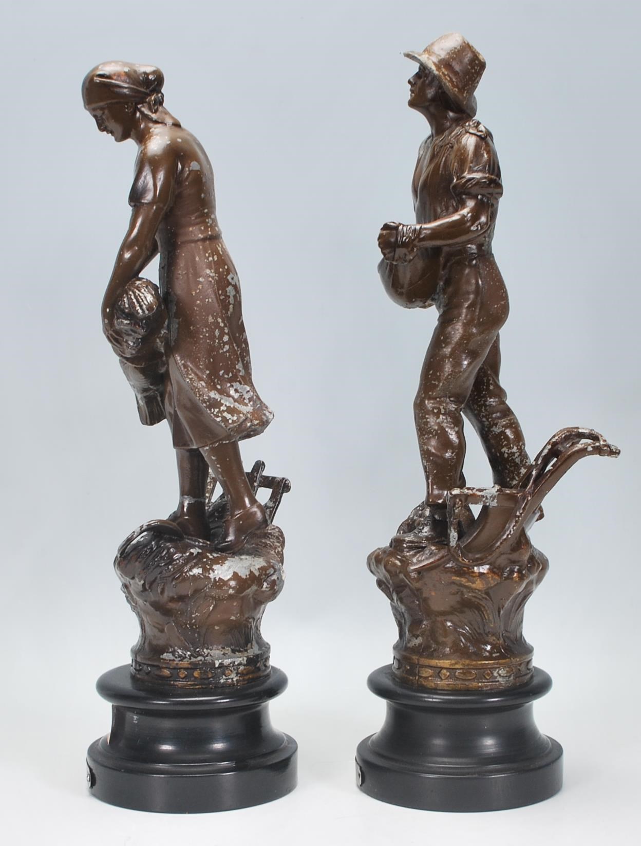 A pair of 20th Century French bronze cast metal fi - Image 4 of 7