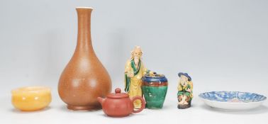 A mixed collection of vintage 20th Century Chinese