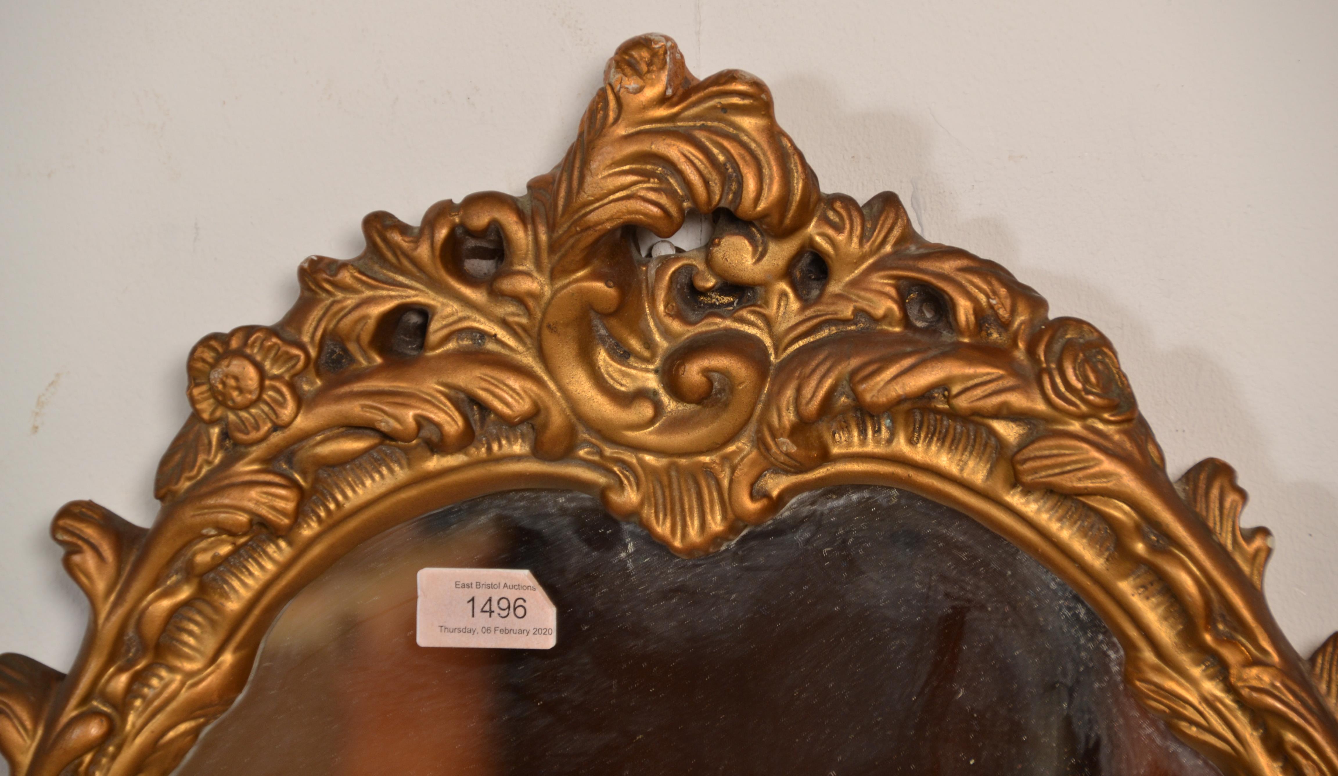 An antique style gilt framed wall hanging mirror o - Image 2 of 5