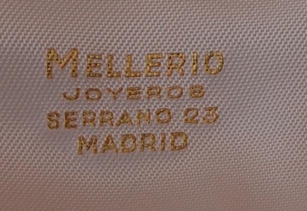 A Set of Cased Mellerio Madrid Cufflinks and Shirt - Image 3 of 5