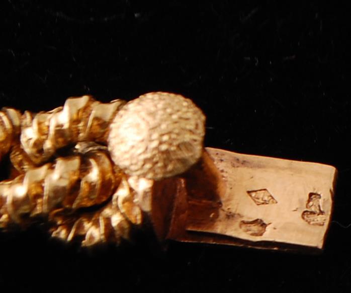 An 18ct Gold Cartier Bracelet - Image 6 of 10
