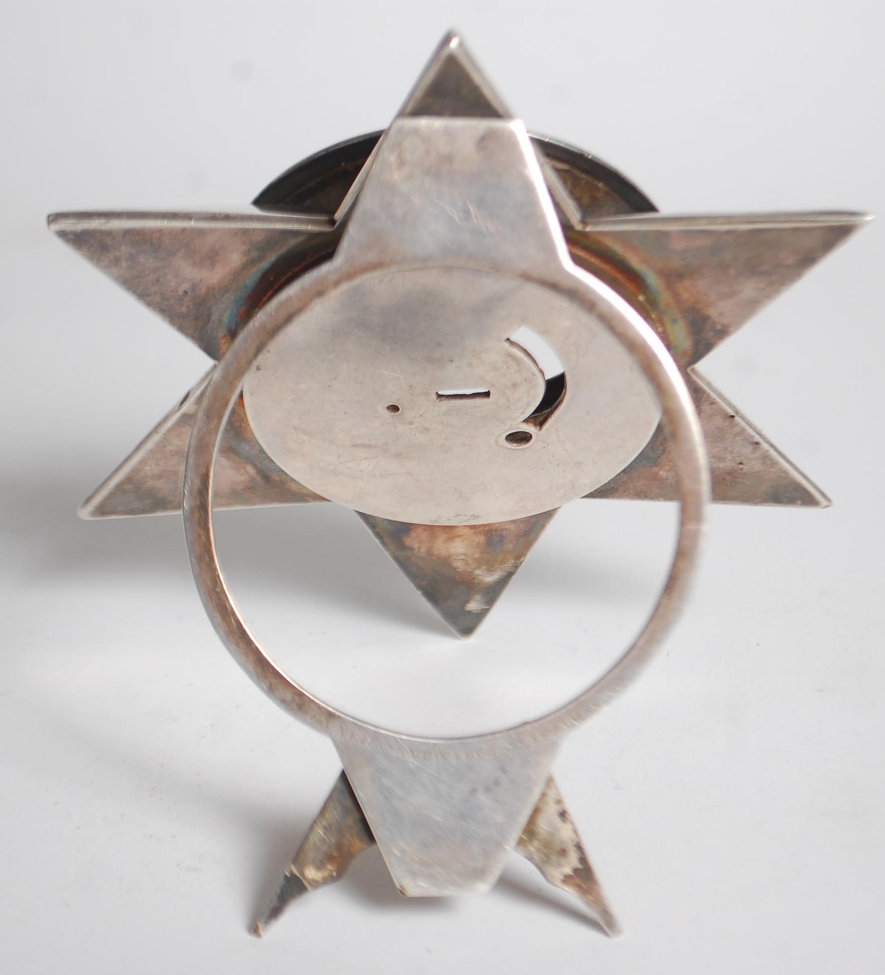 A good heavy 19th Century Victorian silverplate travel clock stand of star form having an easel - Image 4 of 8