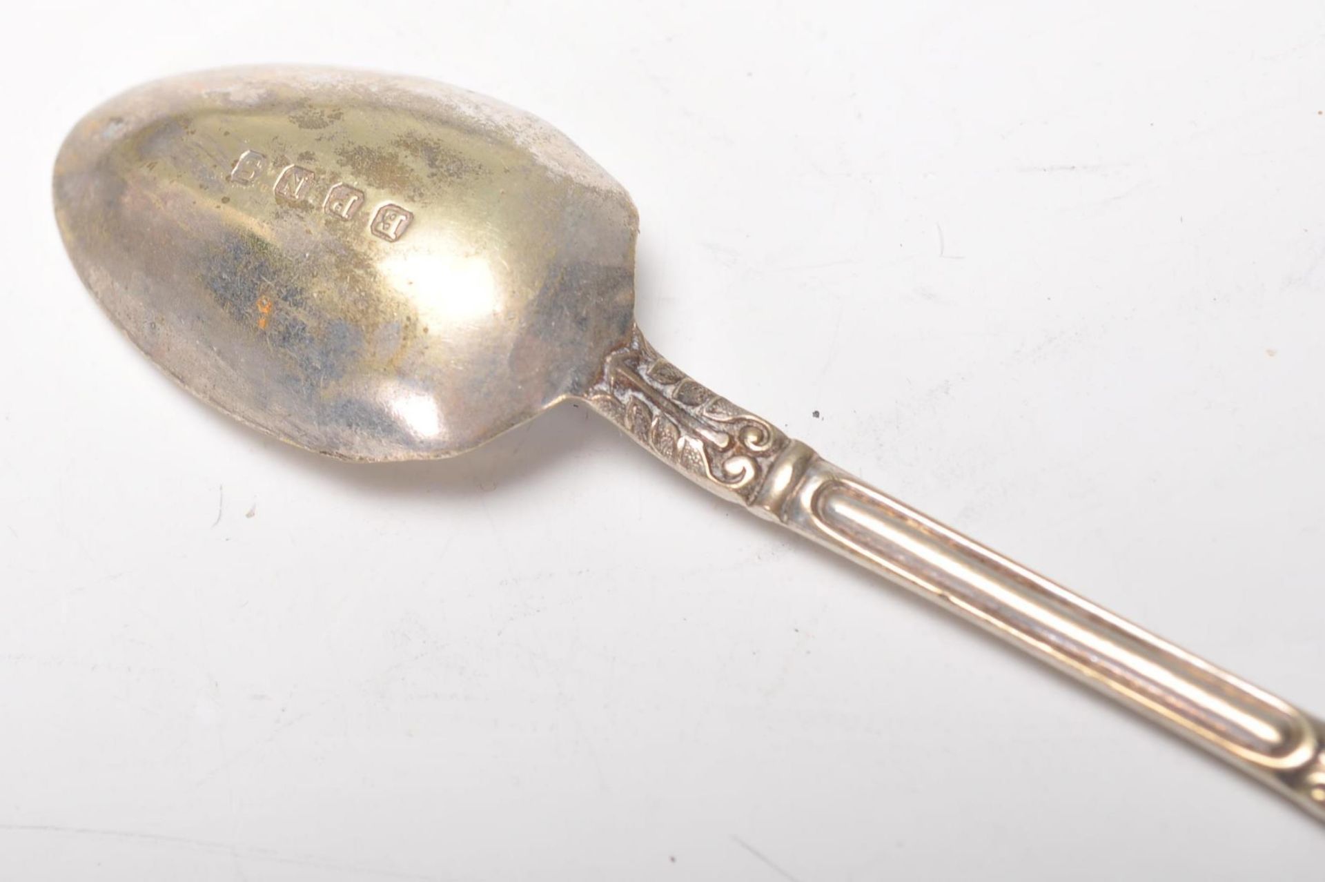 Metal Detectorist Finds. A collection of metal detector finds to include 19th century pewter spoons, - Bild 10 aus 10