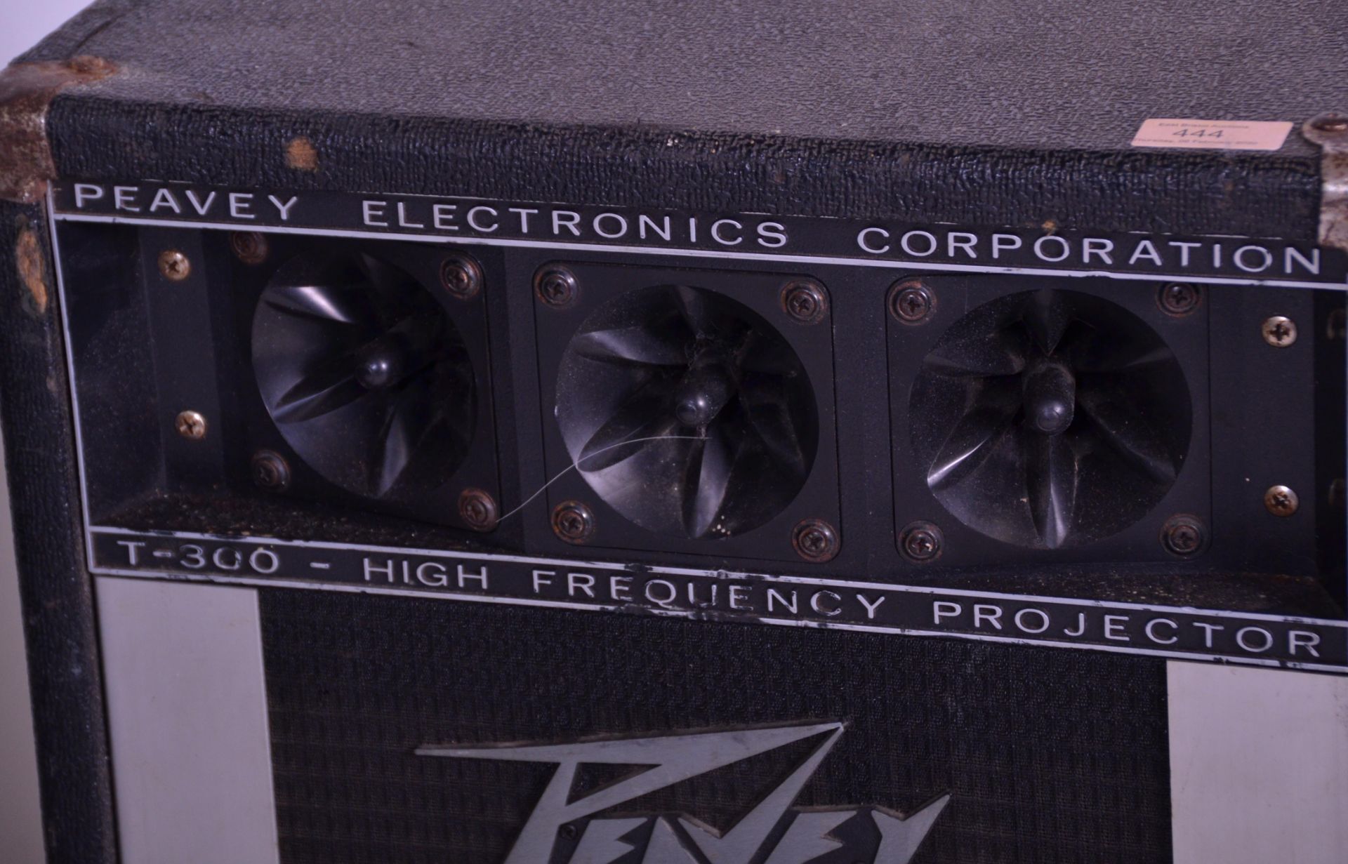 A good large pair of Peavey Electronics Corporatio - Image 2 of 7