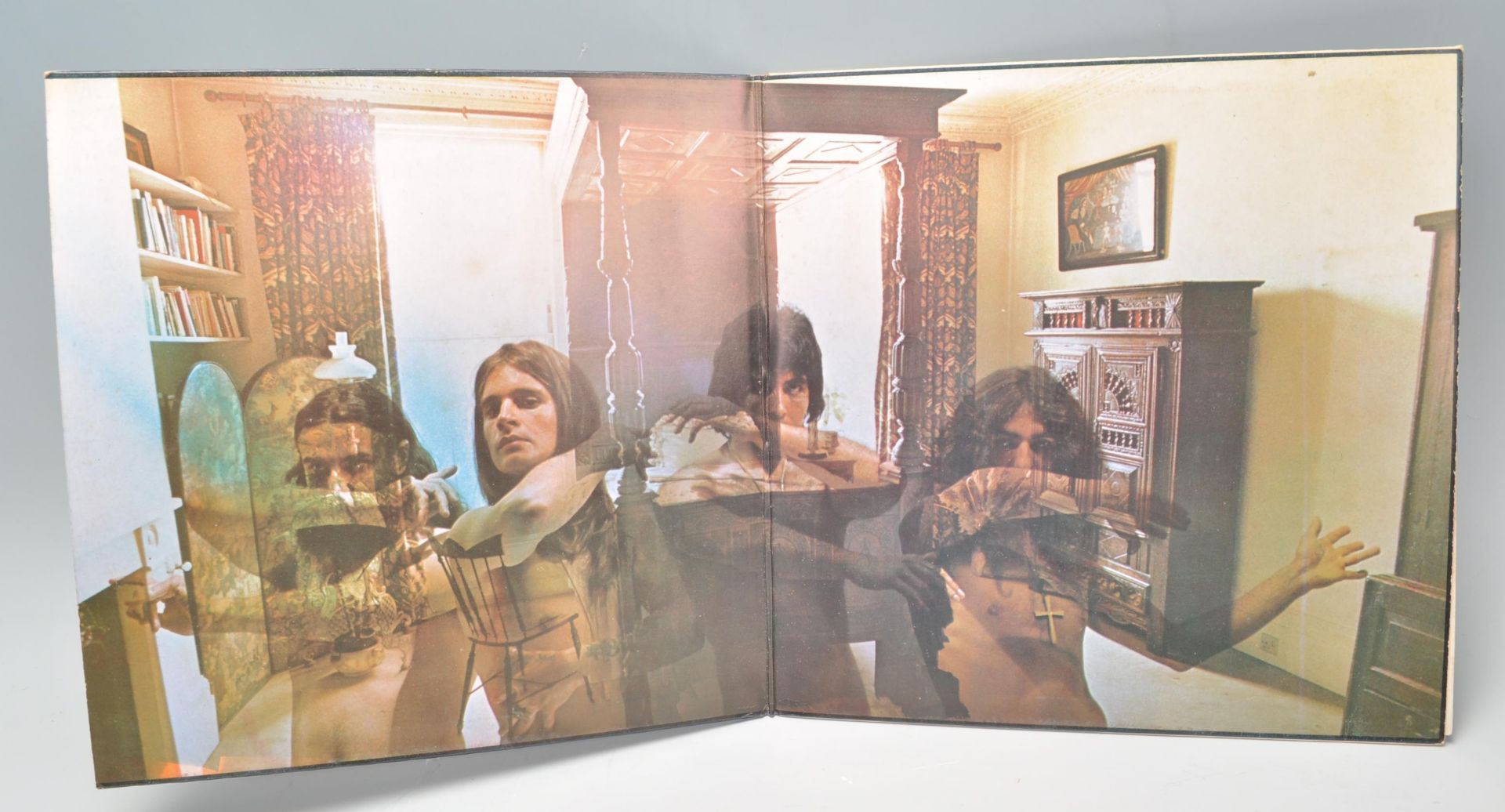 A group of three Vinyl Long Play LP Record albums by Black Sabbath to include Paranoid on Vertigo, - Bild 3 aus 3
