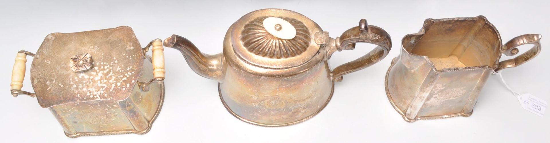 A good quality early 20th Century Edwardian silverplate tea service comprising of a silver plate - Image 5 of 6