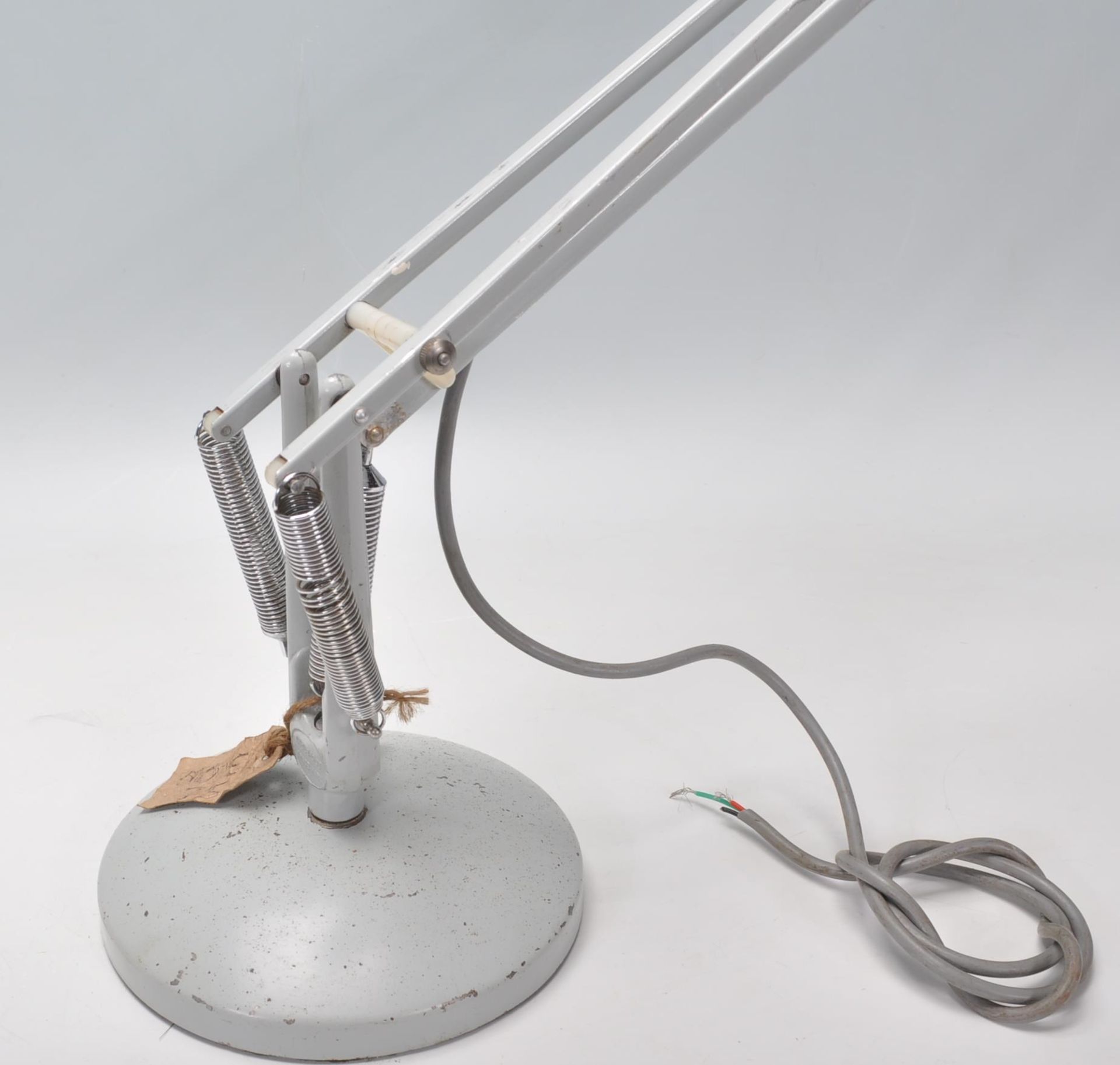 Two vintage retro 20th Century Industrial Herbert Terry anglepoise desk / table lamps. One in a - Bild 11 aus 11