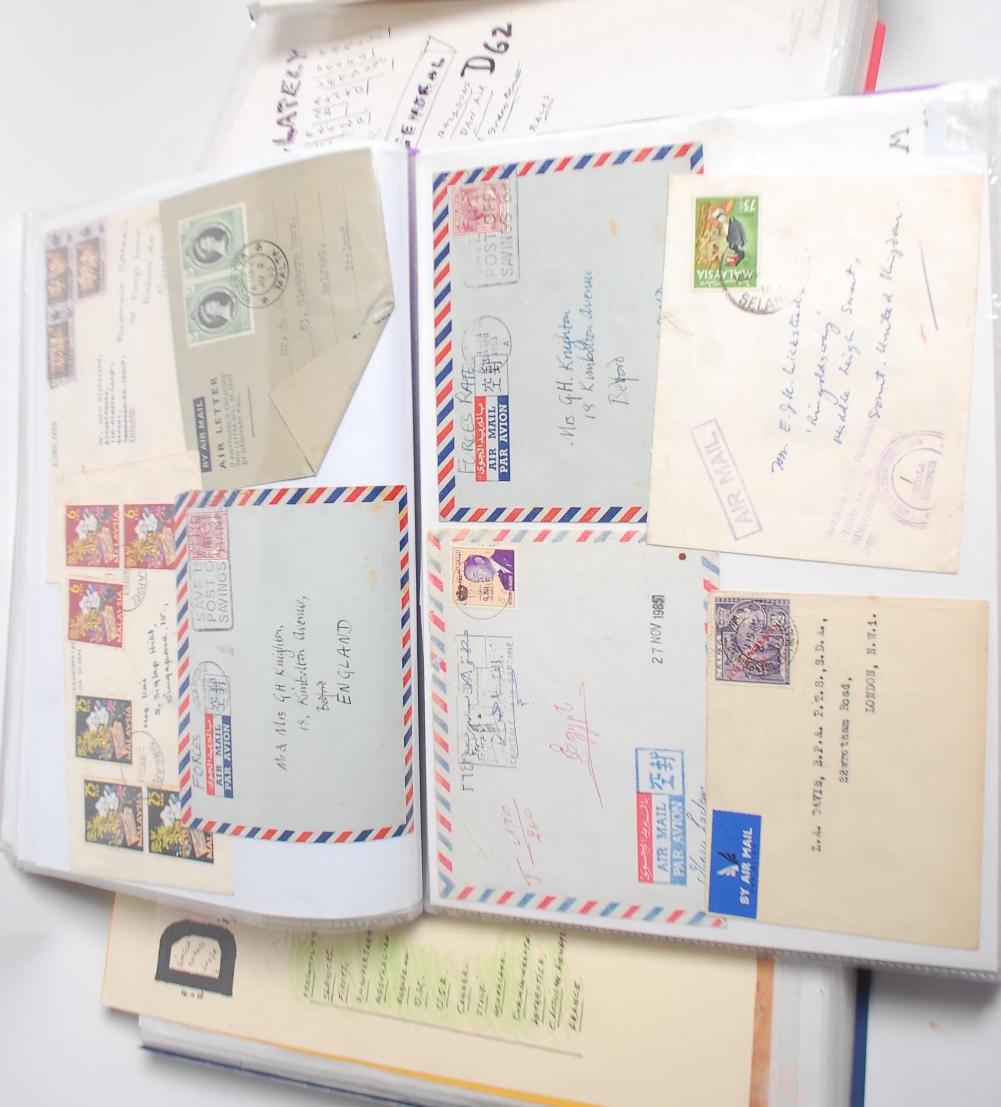 A collection of albums relating to Aerophilately to include stamps and covers relating to UK - Bild 13 aus 17