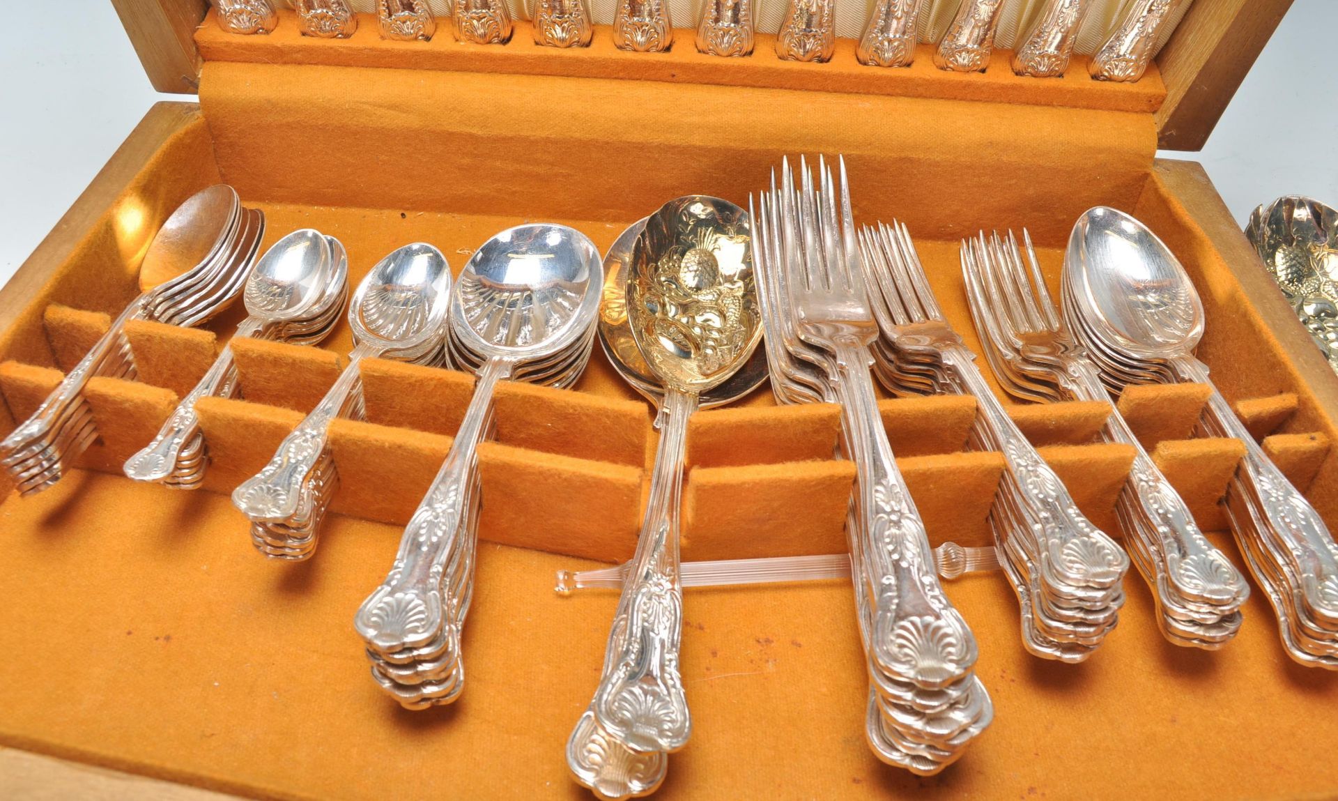 A 20th Century Smith Seymour cutlery canteen, each piece having raised floral decoration and set - Image 3 of 9