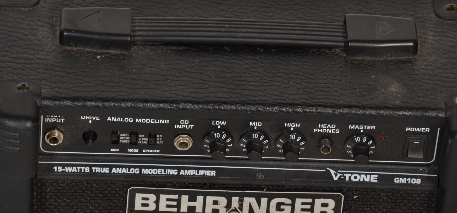 Amplifiers - A Behringer 15 Watts True Analog Mode - Bild 10 aus 13